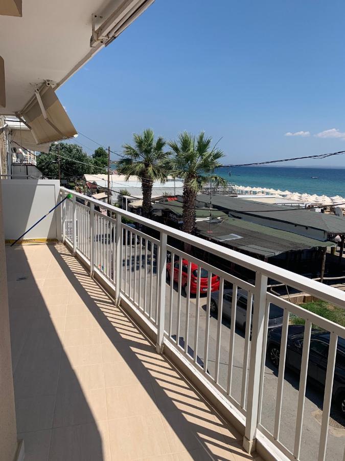 Villa "Breeze" Front To The Sea - Hakidiki Flogita Exterior foto